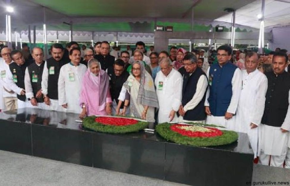 PM pays homage to Bangabandhu on Six-Point Day