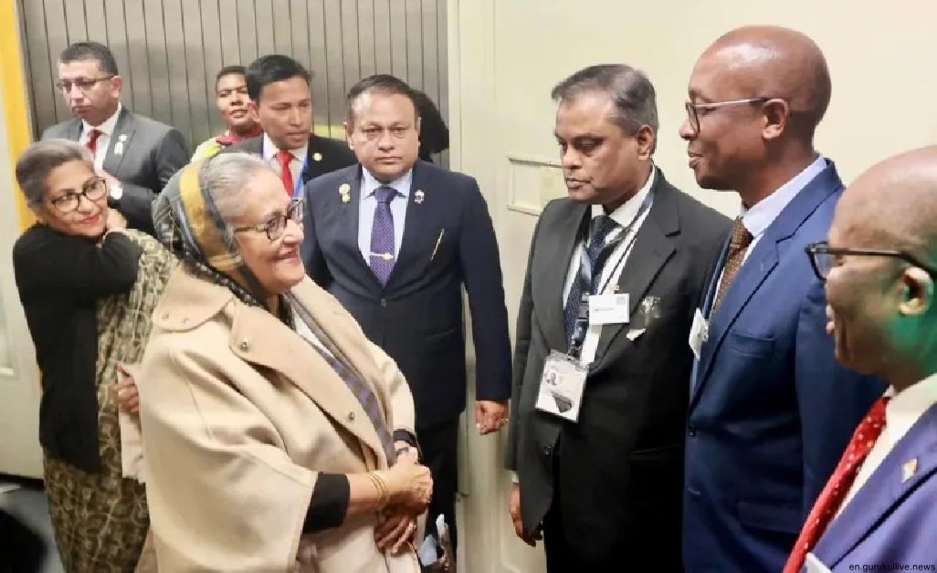 PM arrives in Johannesburg to attend 15th BRICS summit